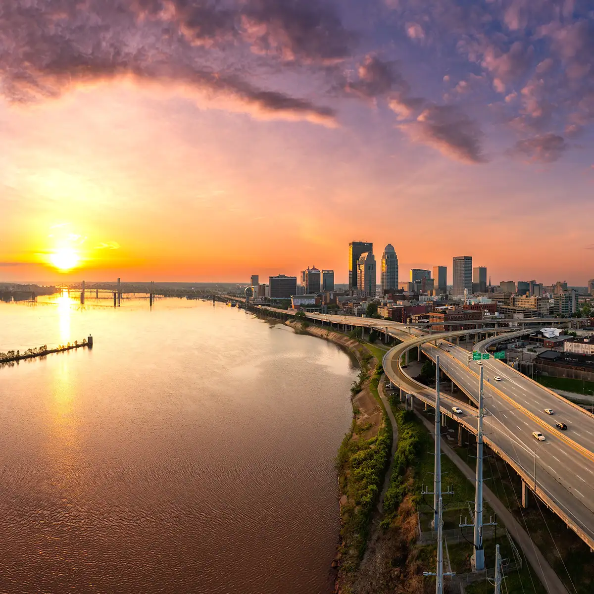 beautiful view of louisville city in kentucky from 2026 03 17 20 21 10 utc